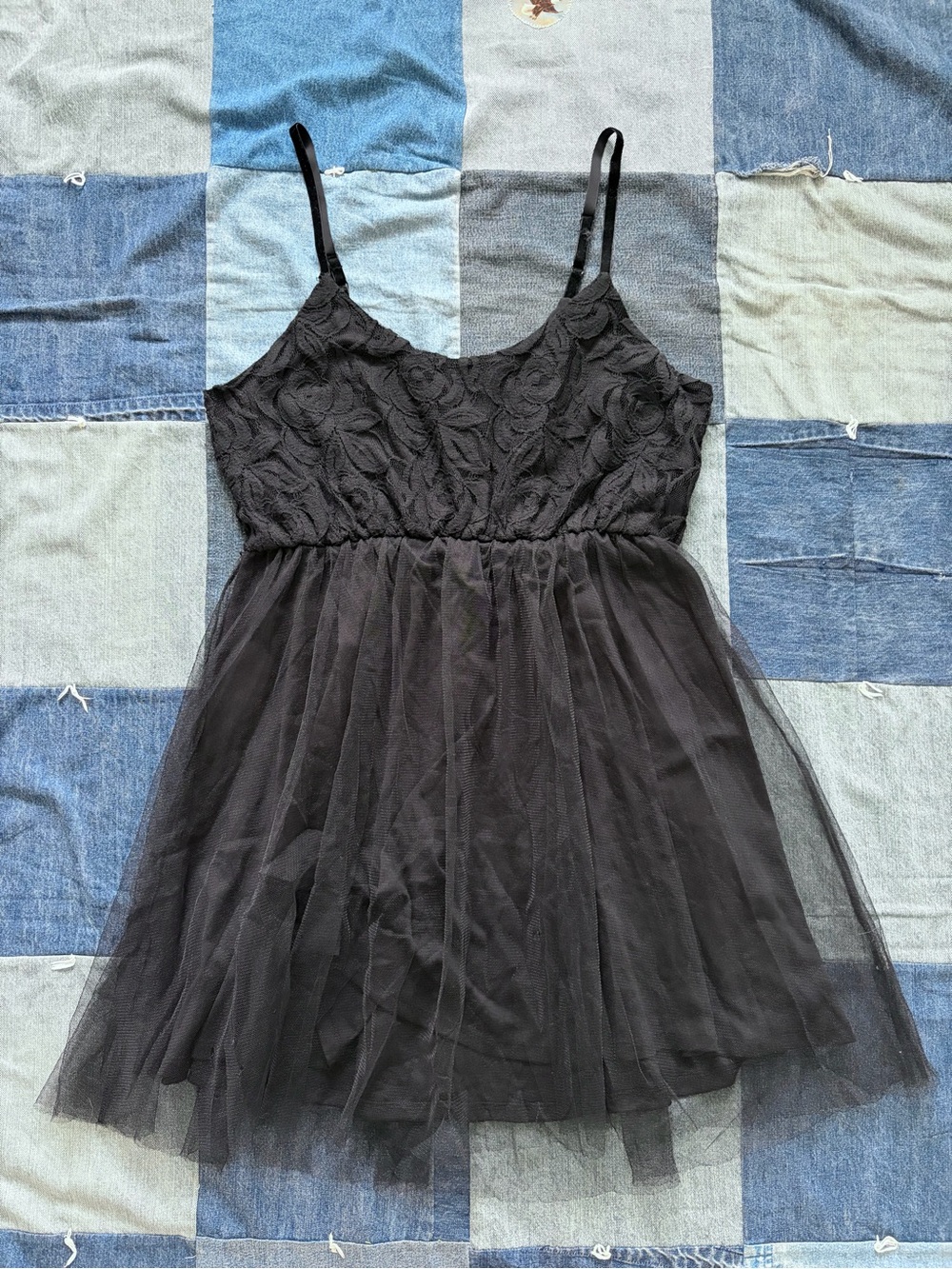 Vtg y2k wet seal black mini dress tulle skirt lace bust size L whimsy goth vamp